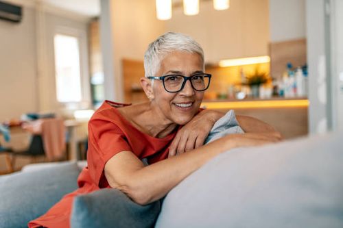 How long do false dentures last