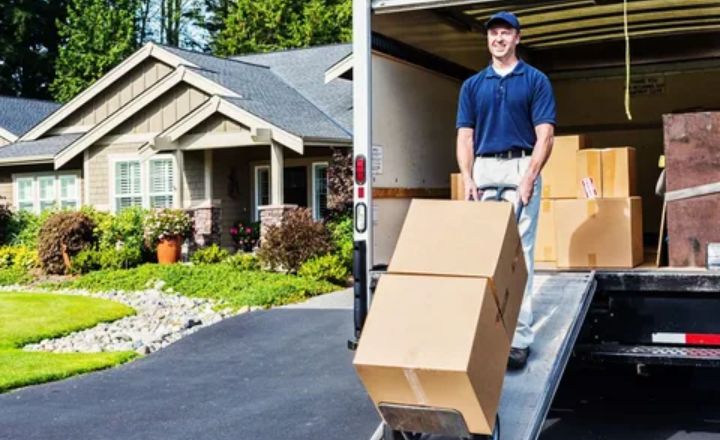 Why Choose a Professional Furniture Moving Company in Singapore